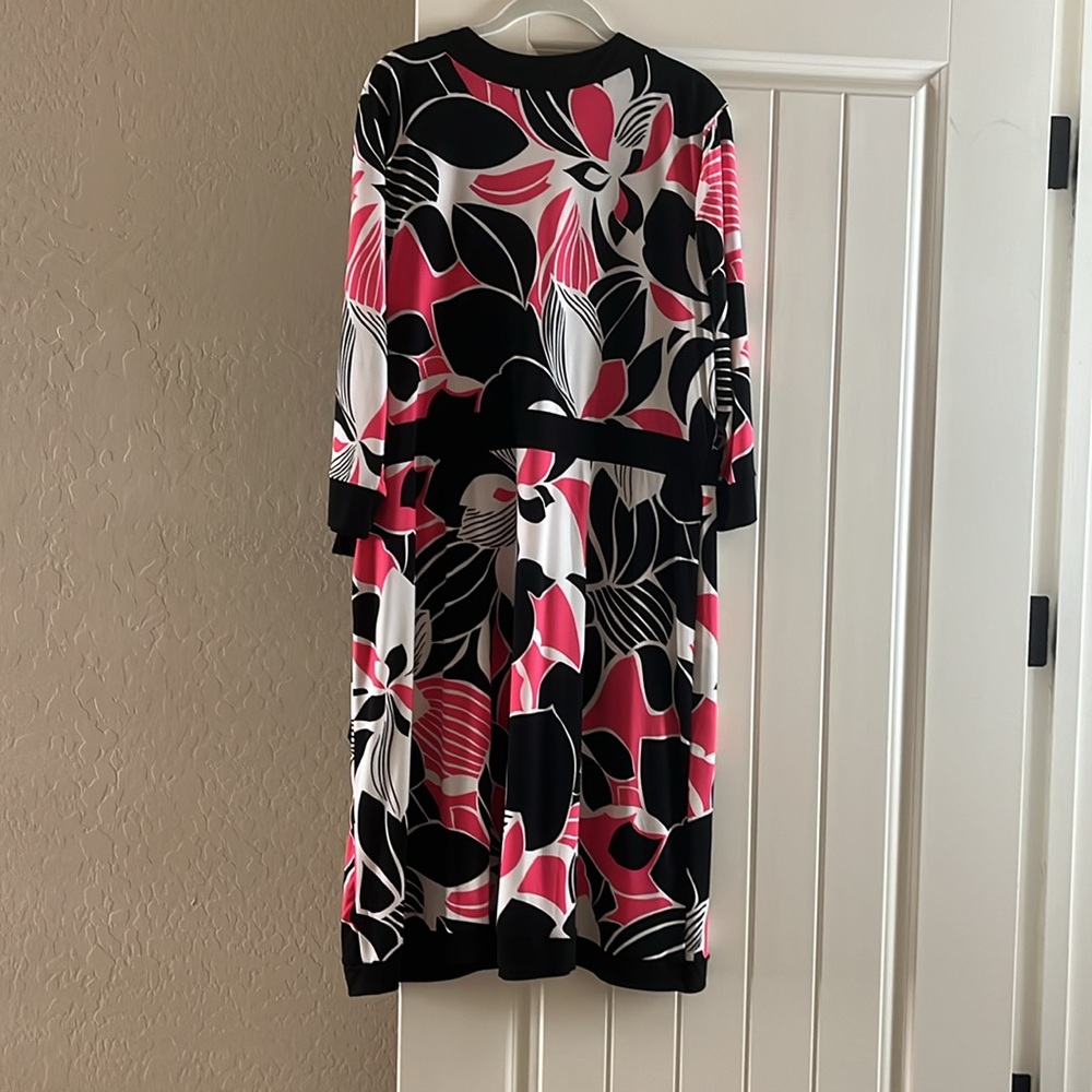 Wrap Dress - Picture 3 of 3